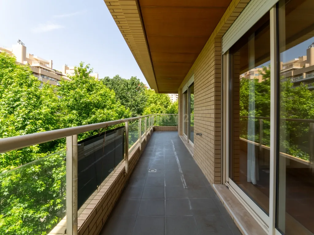 Apartamento T3 de Excelência na Foz do Douro – Porto - Image 14