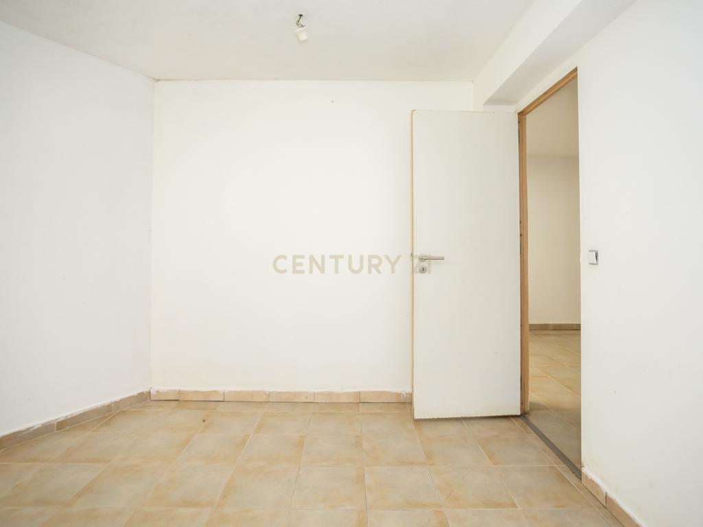  Moradia T3 em Amora - Seixal com Terraço e Garagem  - Image 46