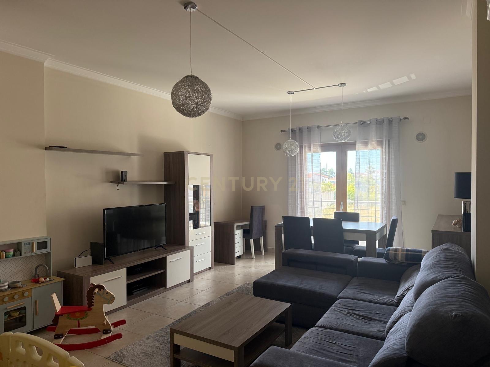 Fotografia 7 de Apartamento T3 com garagem, Nossa Sra de Fátima, Entroncamento