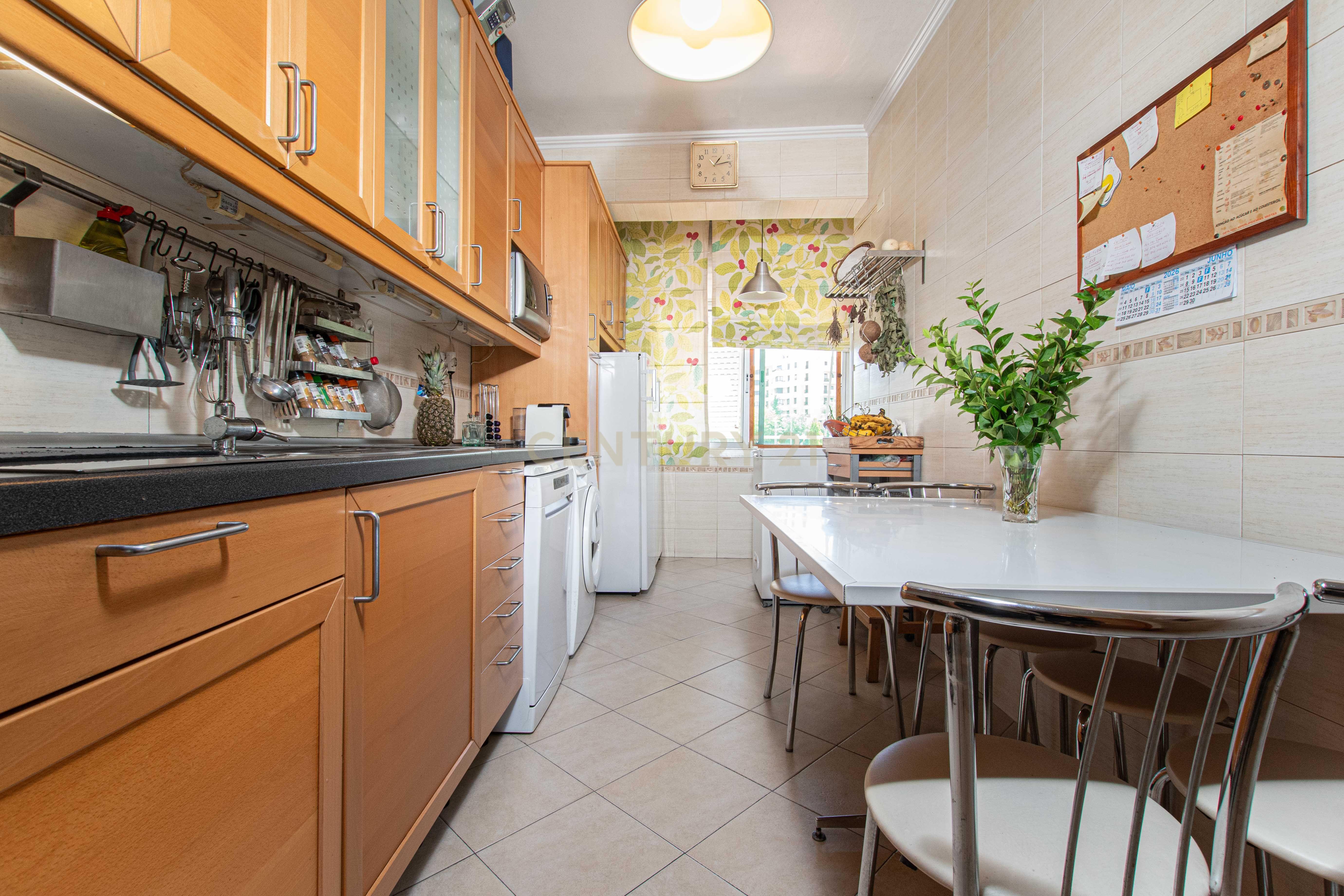 Apartamento T3 à venda em Sacavém e Prior Velho, Loures — foto 3