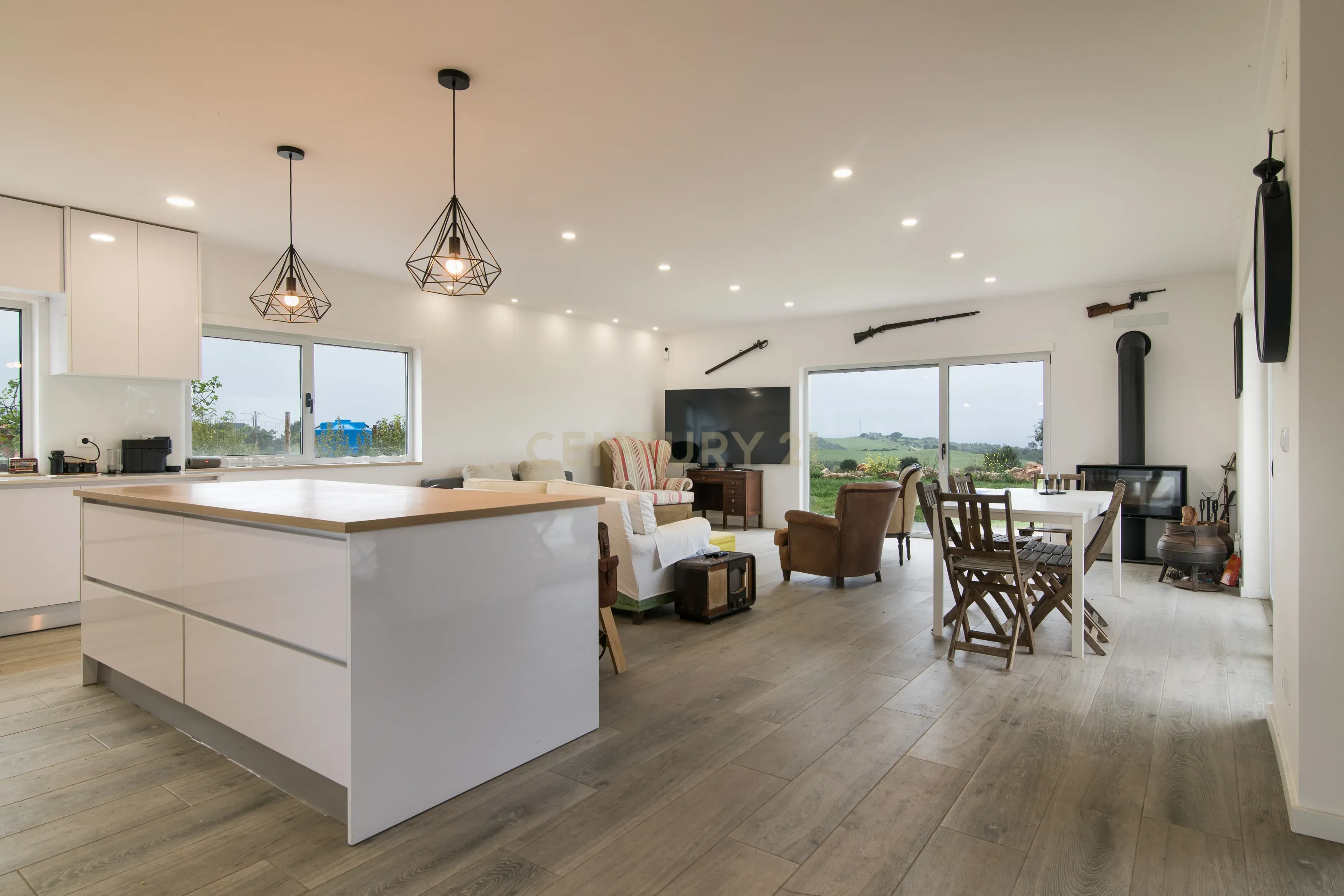 Magnífica Quinta com Moradia Moderna, Piscina e 1 Hectare de Terreno - Image 6