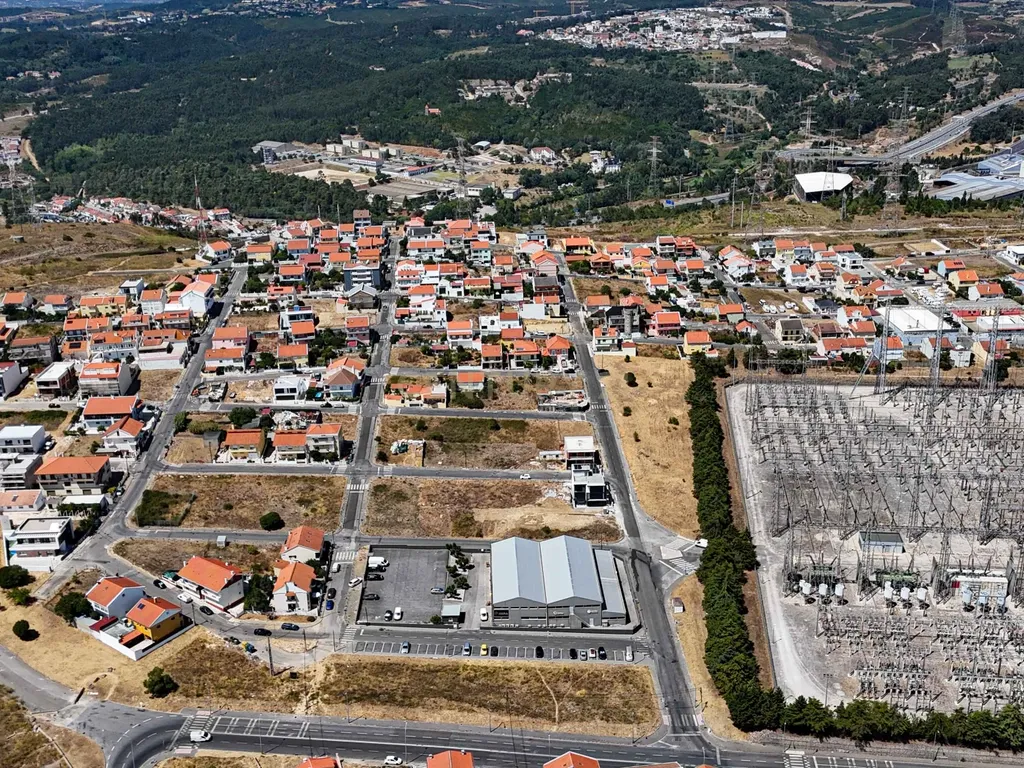 Terreno para construção de moradia T3 | 190 m² | Amadora - Image 21
