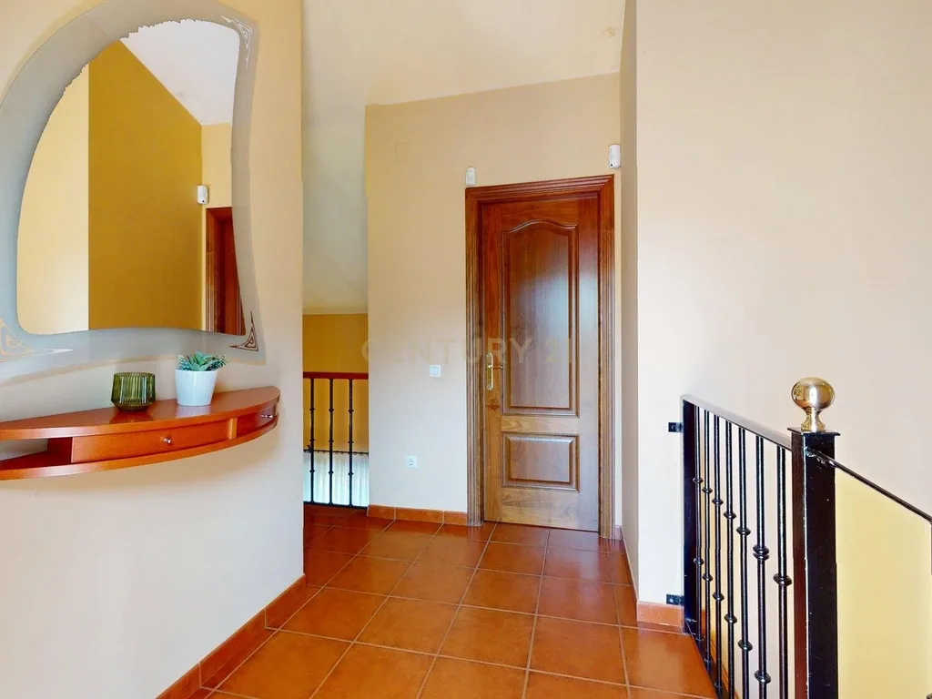 Espetacular Apartamento em Villalbilla, Madrid - 333m² - Image 50