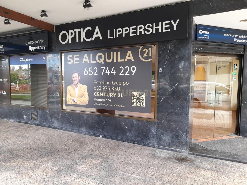 Espaço Comercial Versátil em Madrid - 243m² com Ar Condicionado - Image 3