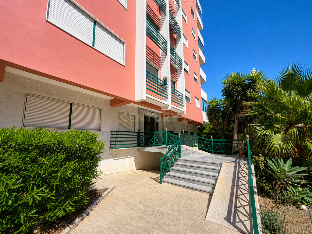 Apartamento T3 em São Marcos Pronto Habitar - Image 1