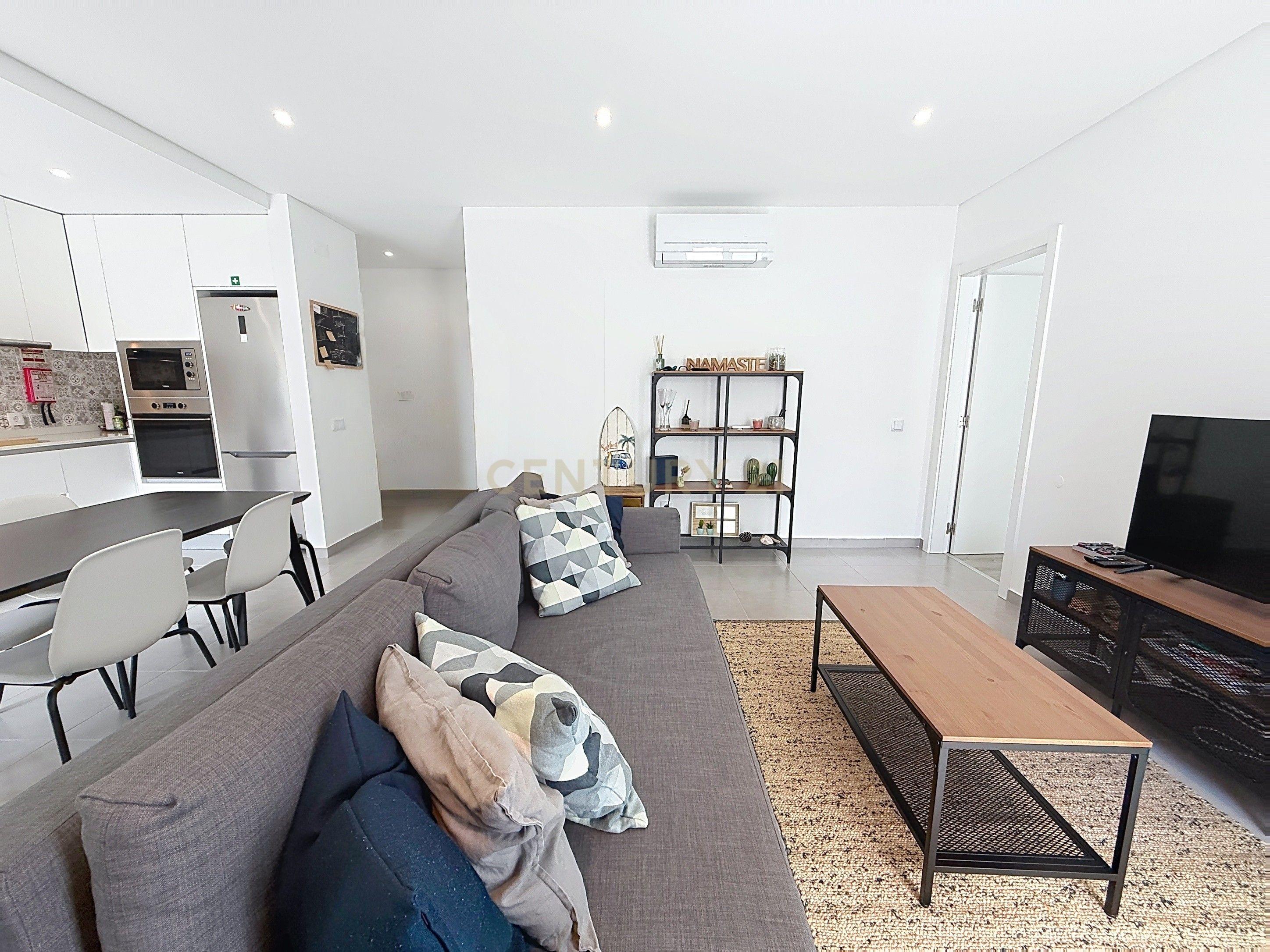 Fotografia 5 de Apartamento T2 em Nazaré, Leiria - Oportunidade Única!