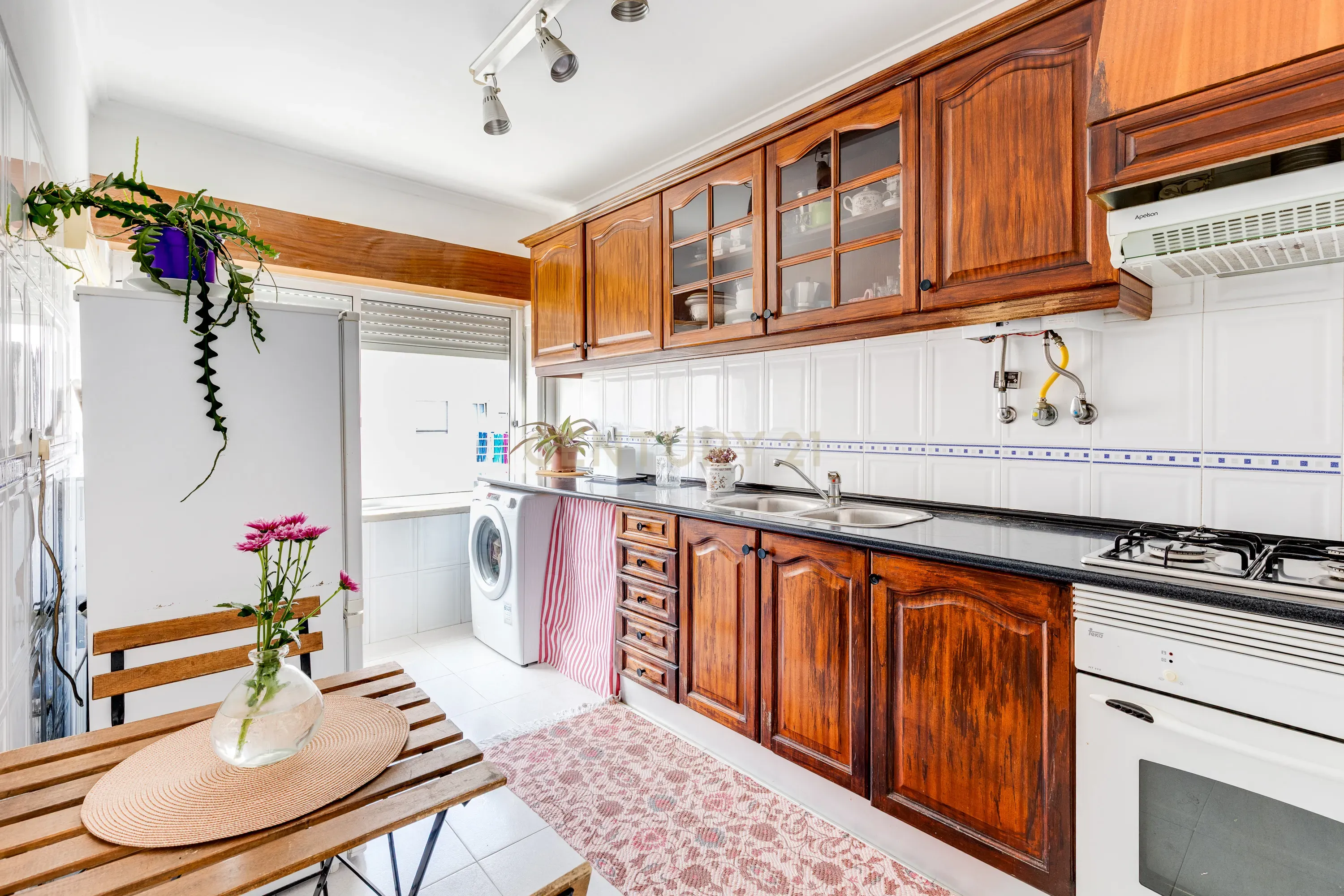 Fotografia 11 de Apartamento T1 em Corroios, Seixal | Praticidade para o dia a dia e proximidade de Lisboa
