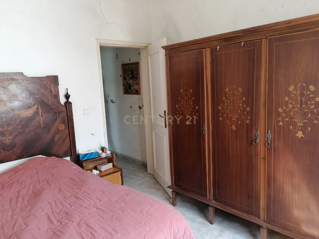 Quinta Rústica em Évora com 8.750 m2 e uma Vista Campestre - Image 13