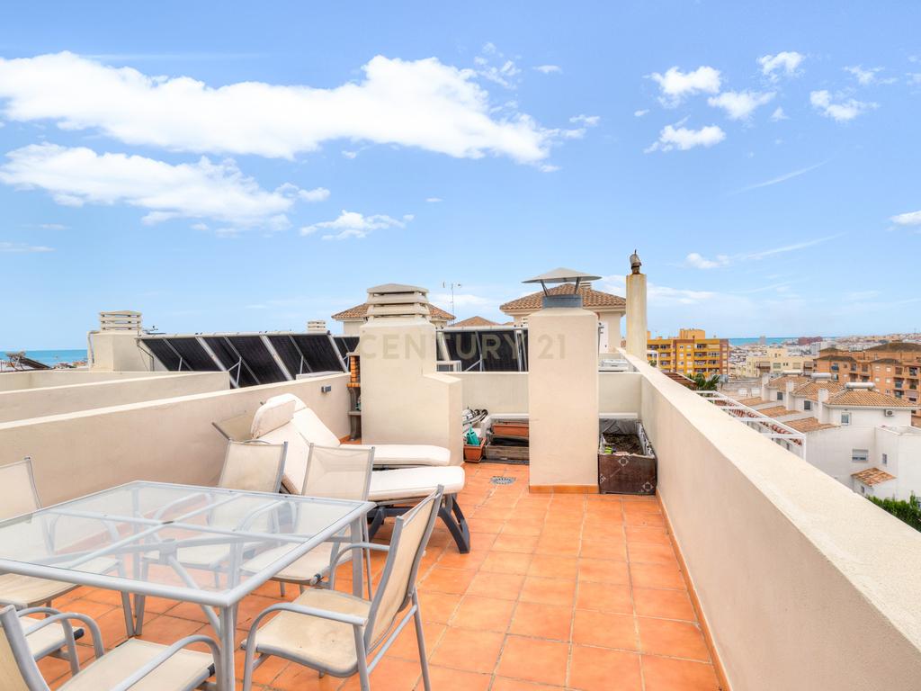 Incrível cobertura duplex no coração de Estepona - Image 12