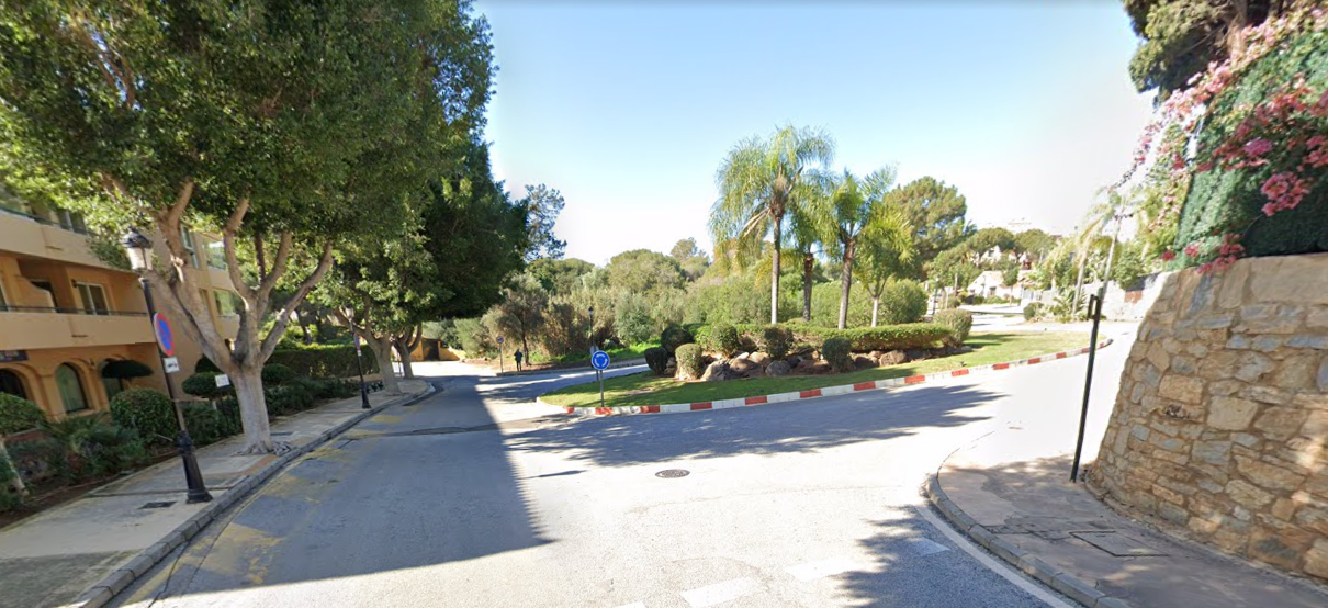 VENDA DE TERRENO URBANIZÁVEL EM ELVIRIA, MARBELLA – OPORTUNIDADE PARA INVESTIDORES - Image 3
