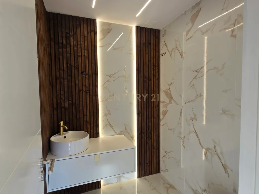 Luxuosa Penthouse Duplex T4+1 na Costa da Guia, em Cascais, com Vista Mar - Image 21