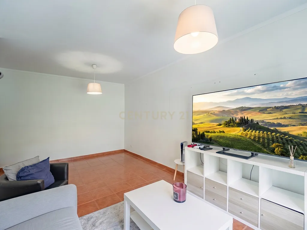 Apartamento T2 em Santarém - Oportunidade Única! - Image 12