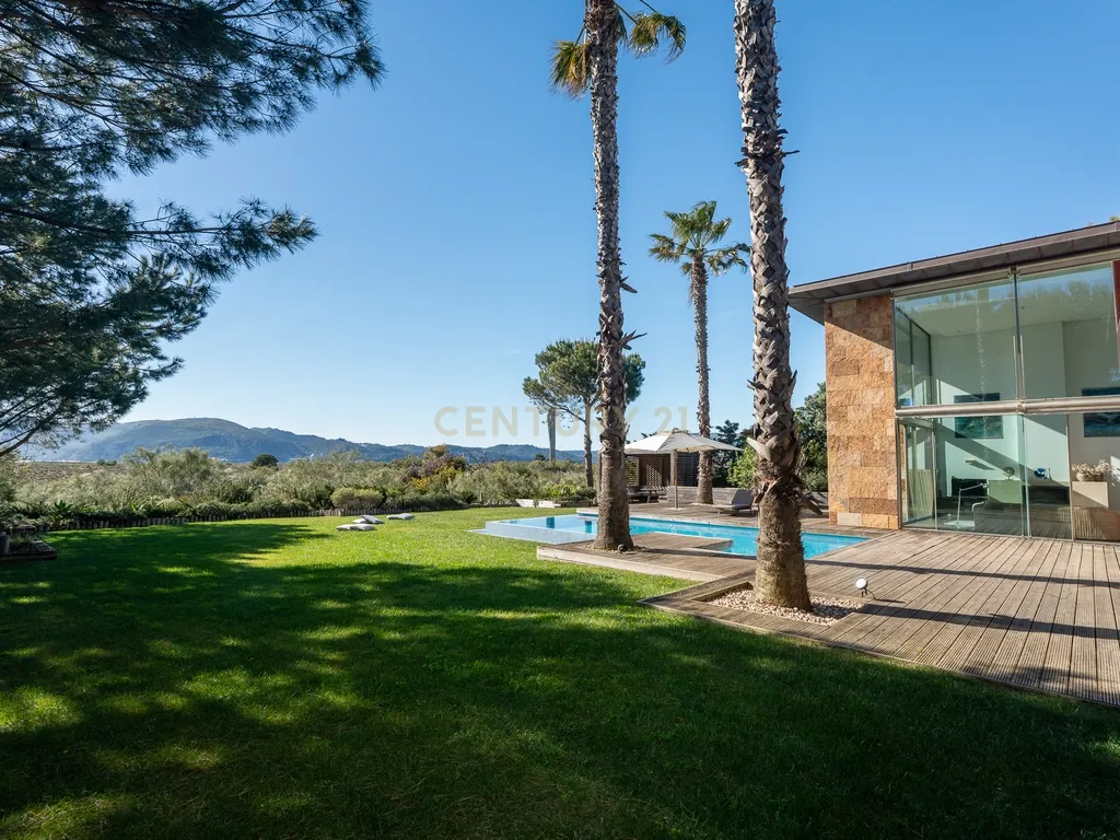 Moradia Exclusiva em Primeira Linha de Mar com Piscina Infinita / Tróia-Carvalhal - Image 75