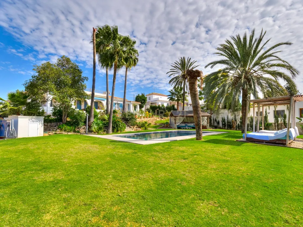 Impressionante moradia isolada com 5 quartos em San Pedro de Alcántara, Marbella - Image 29