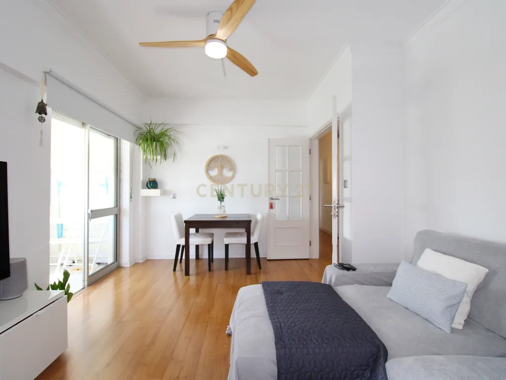 Apartamento T2 na Amora , Seixal - Image 5