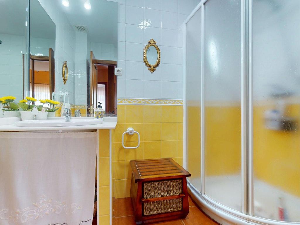 Espetacular Apartamento em Villalbilla, Madrid - 333m² - Image 25
