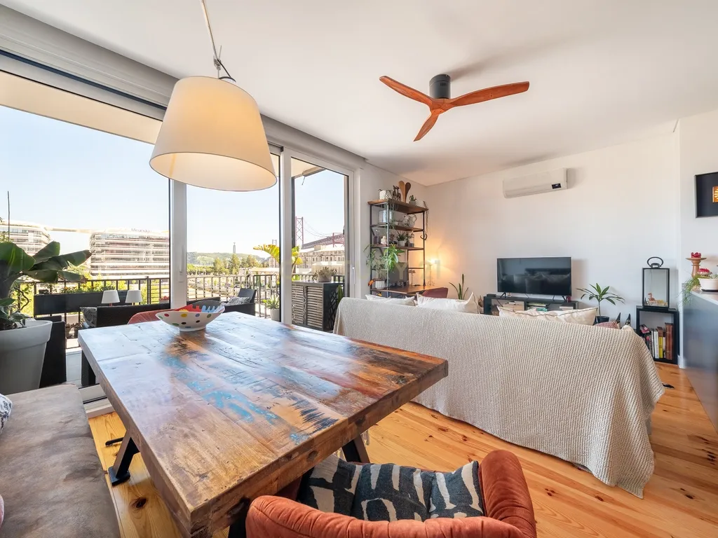 Apartamento T1 em Alcantara - com estacionamento - Image 5