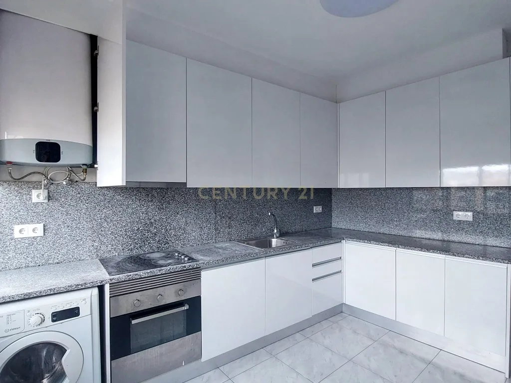 Apartamento T2 na Venteira, Amadora - Image 14