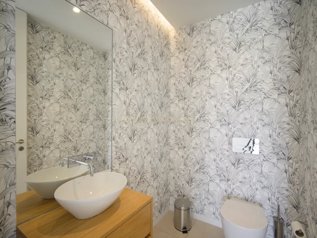 Apartamento T4 com Vista Mar em Condomínio Privado – Monte Estoril - Image 11