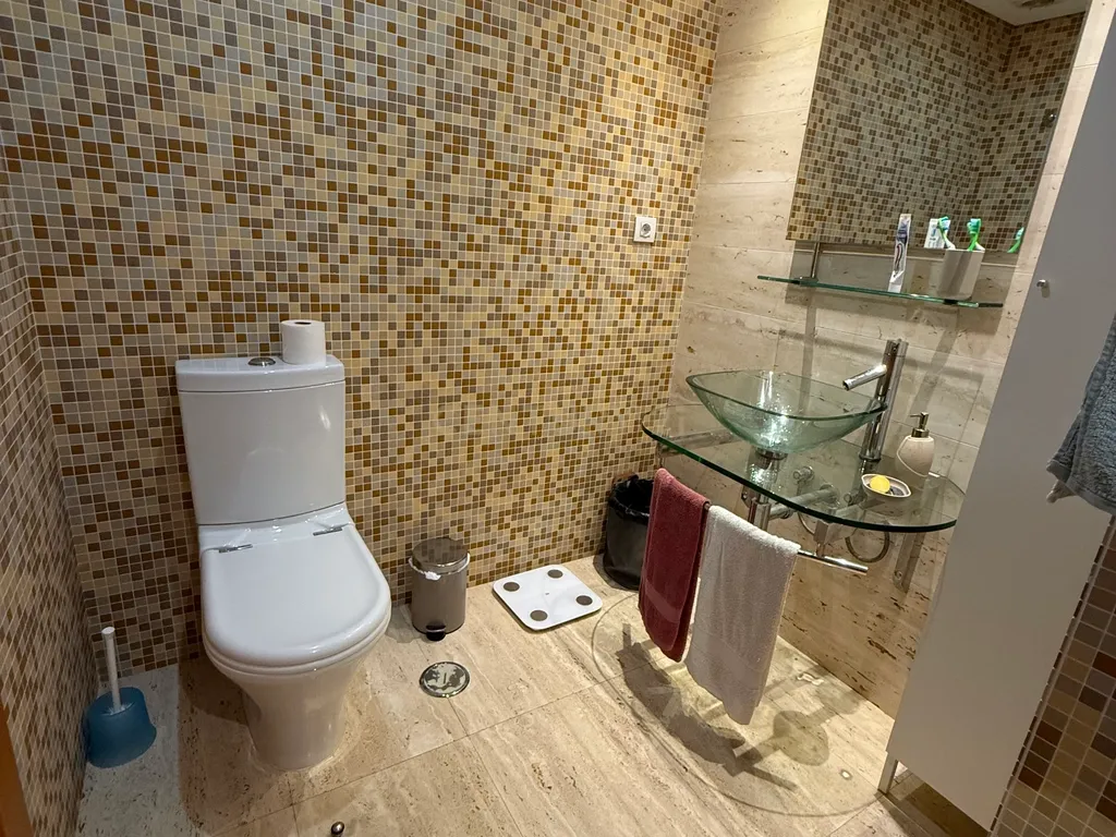Apartamento T2 Moderno em Odivelas com Vista para a Cidade - Image 14