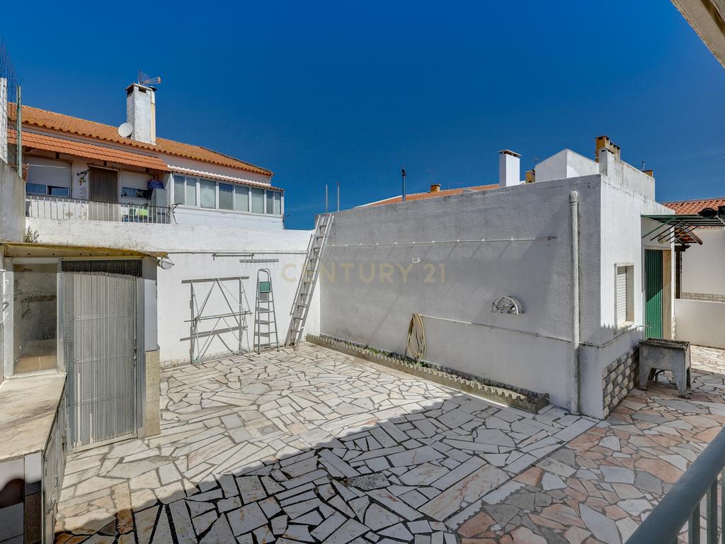 Moradia T3 no Porto Alto, Samora Correia, Benavente! - Image 32