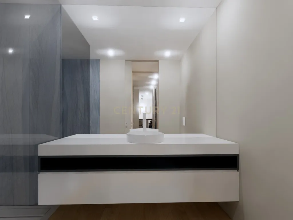 Apartamento T2 Rua Tapadinha em Marco de Canaveses (Piso 1- Fração G) - Image 20