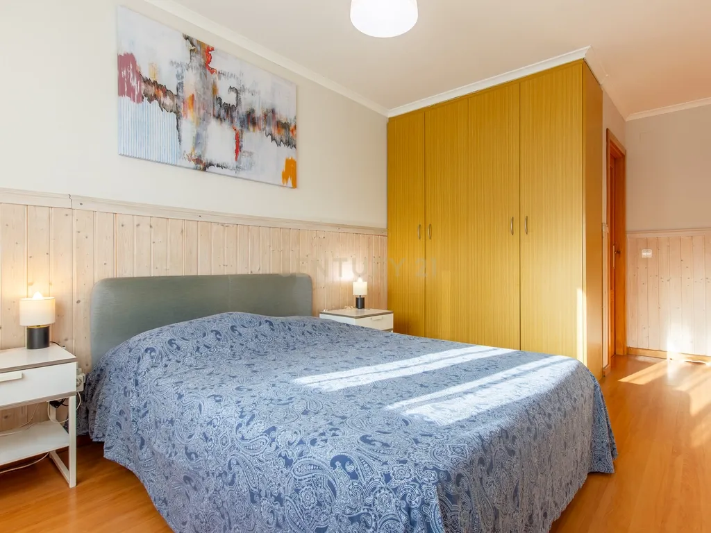 Apartamento Quatro Assoalhadas -Com Lugar de Parqueamento - Quinta do Anjo, Palmela - Image 16