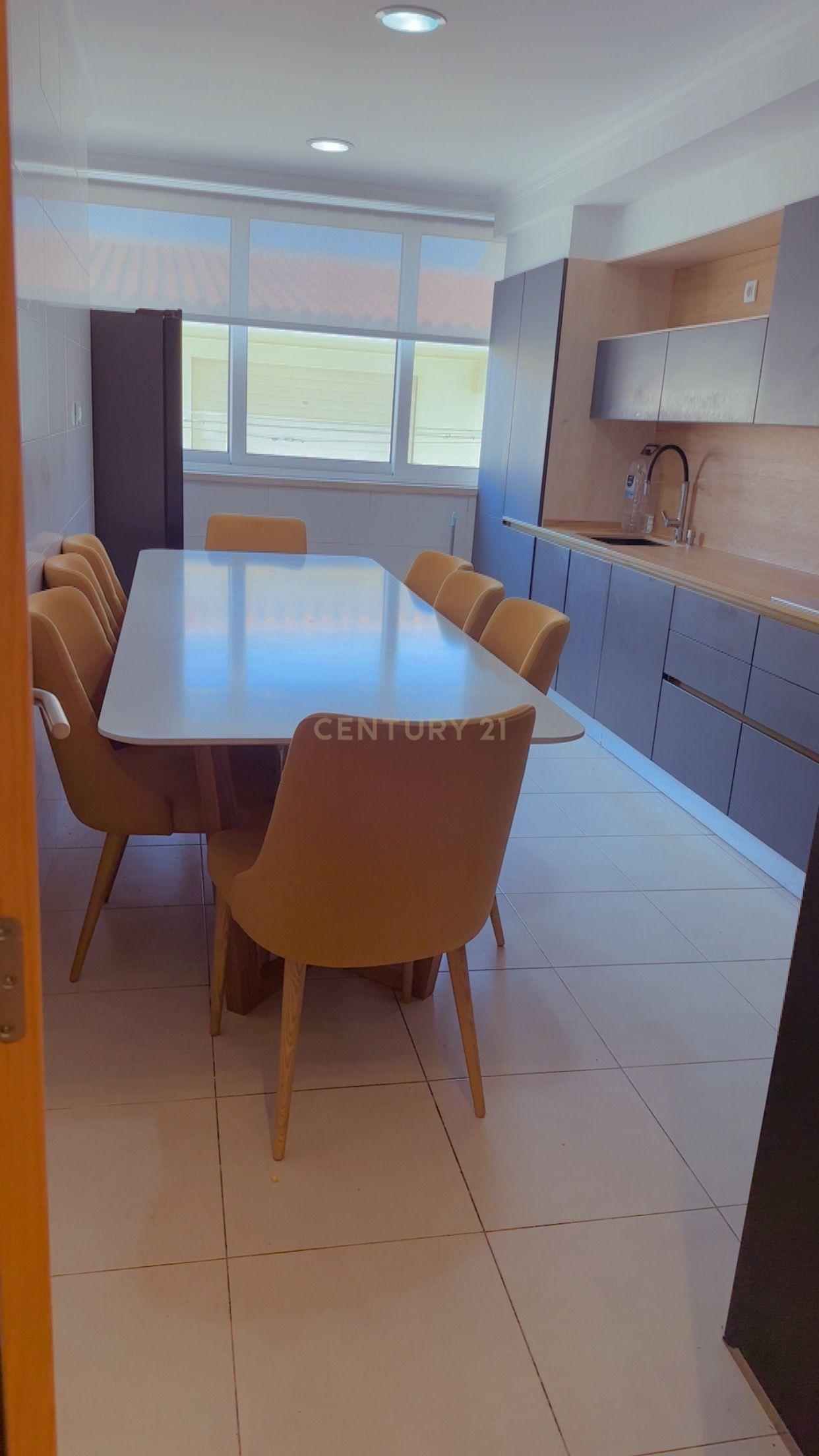 Apartamento T3 - Almeirim