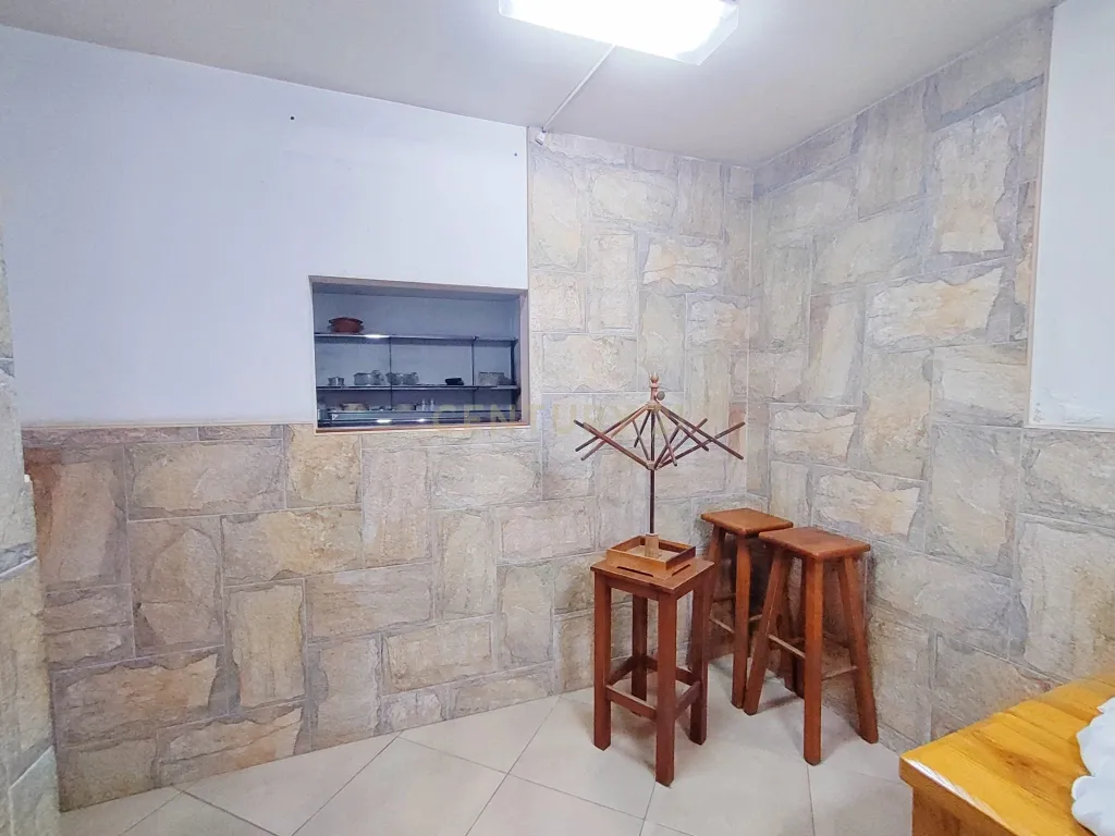 Moradia com Comércio em Amorim, Póvoa de Varzim - Uma Oportunidade Única! - Image 53
