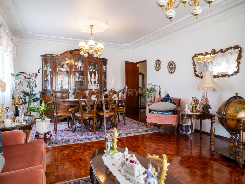Casa T3 com Jardim e Vista para a Montanha em Cadaval, Lisboa - Image 7
