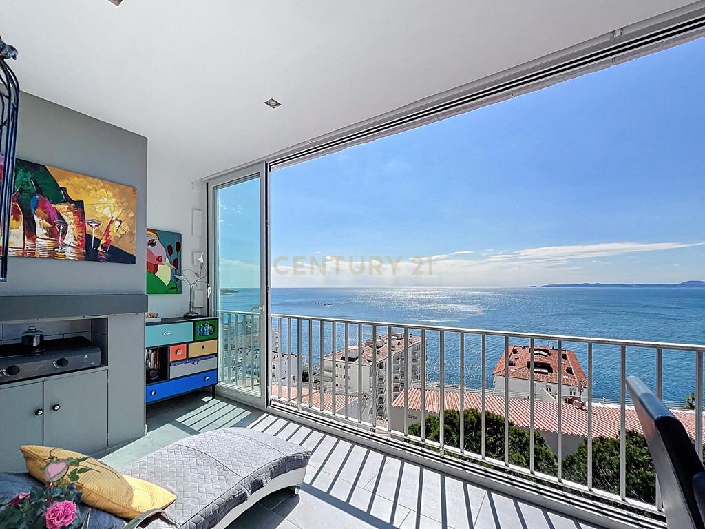 À venda: Apartamento de 80 m² com vista mar excepcional entre Roses e Canyelles - Image 2