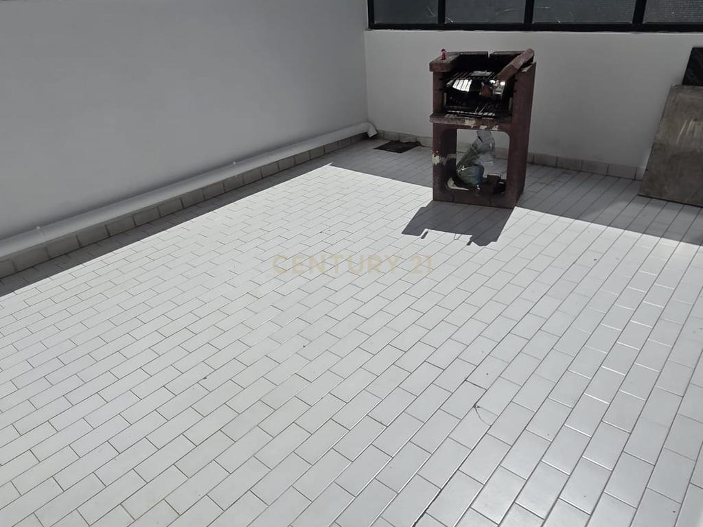 Arrendamento | Excelente Oportunidade em Leça da Palmeira – T2+1 com Terraço e Garagem 🌟 - Image 2