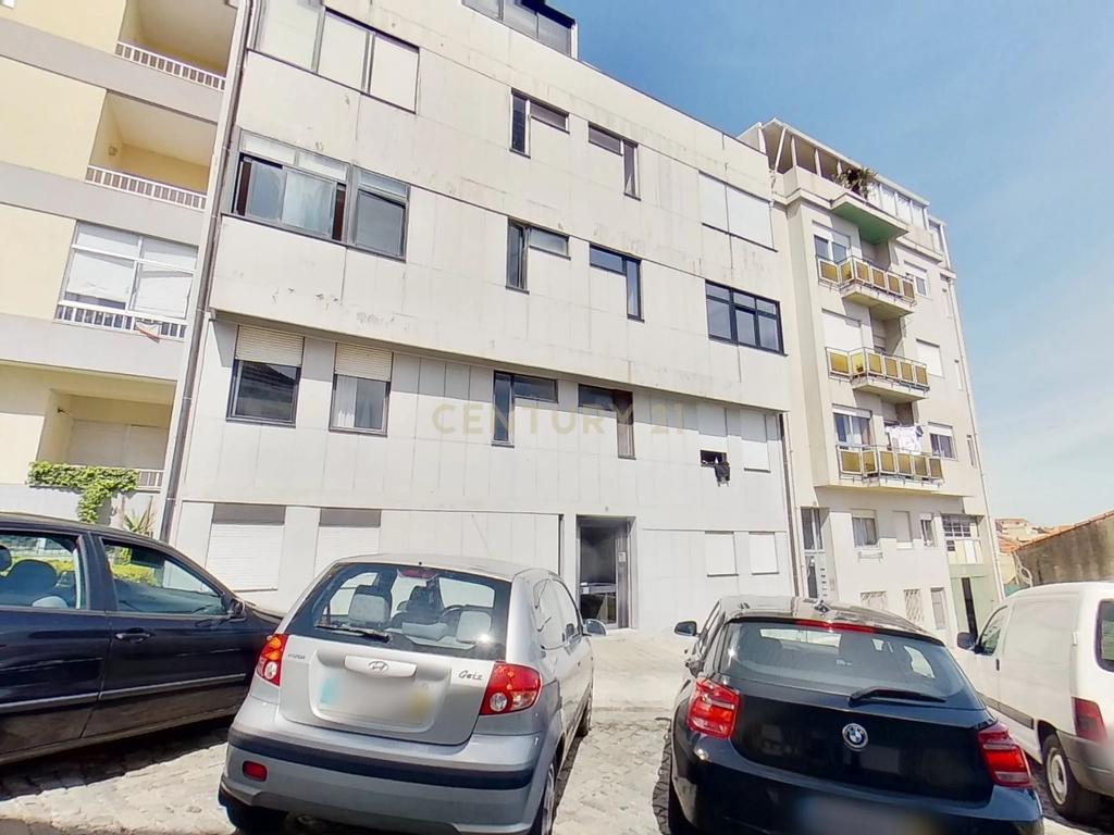 Apartamento T1 para arrendamento, mobilado e equipado, Porto - Image 16