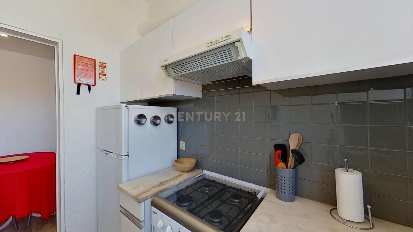 Apartamento T1 para arrendamento, mobilado e equipado, Porto - Image 14