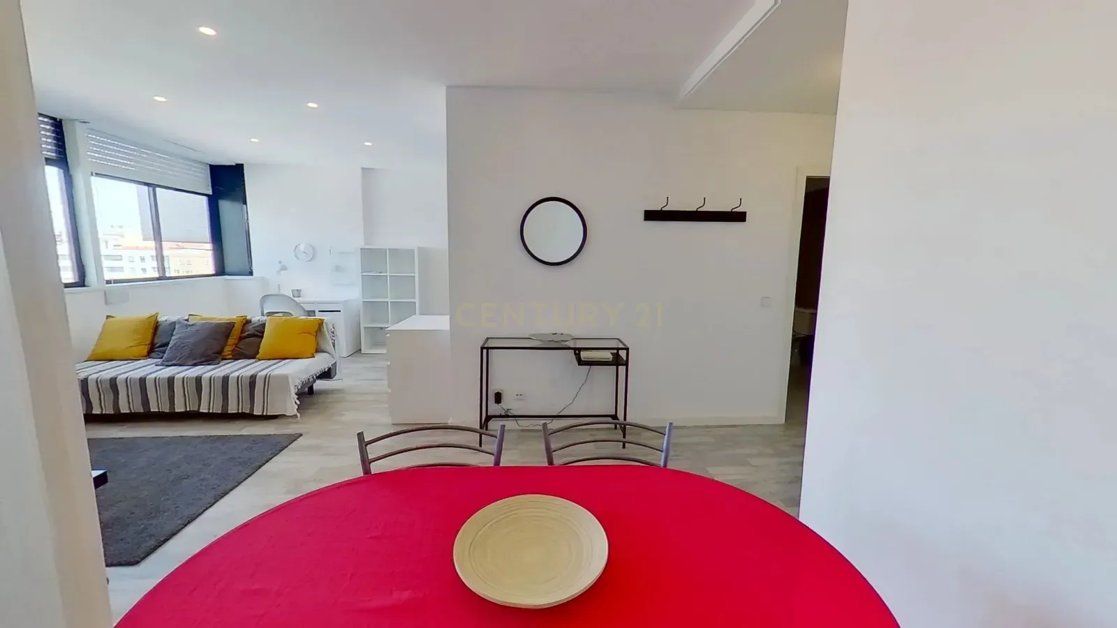 Apartamento T1 para arrendamento, mobilado e equipado, Porto - Image 11