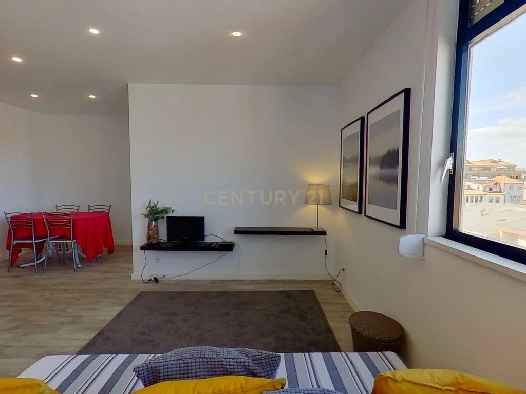Apartamento T1 para arrendamento, mobilado e equipado, Porto - Image 7