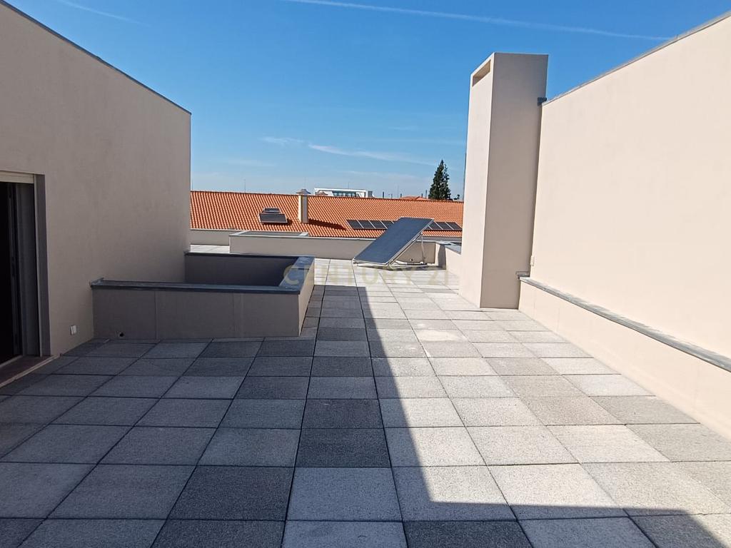 Luxuosa Moradia Nova em Palmela, Setúbal - Image 14