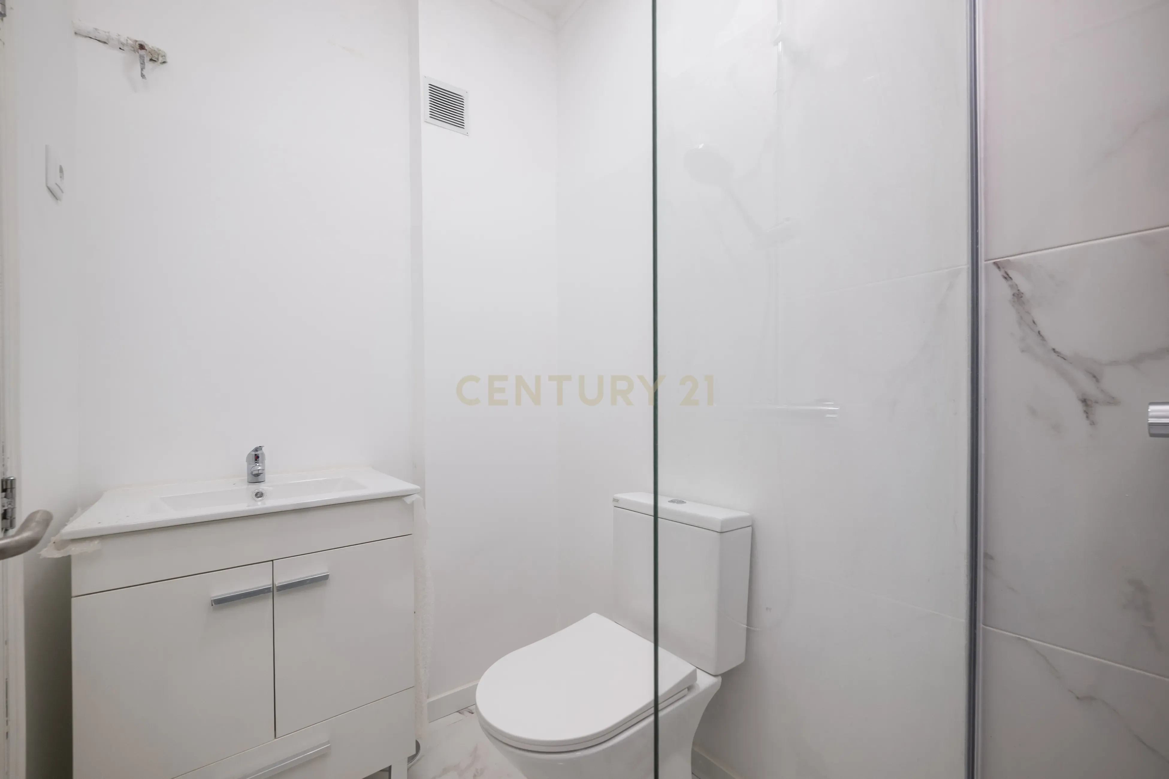 Fotografia 8 de Apartamento para venda na rua de aveiro - 3 Quartos e 3 WC