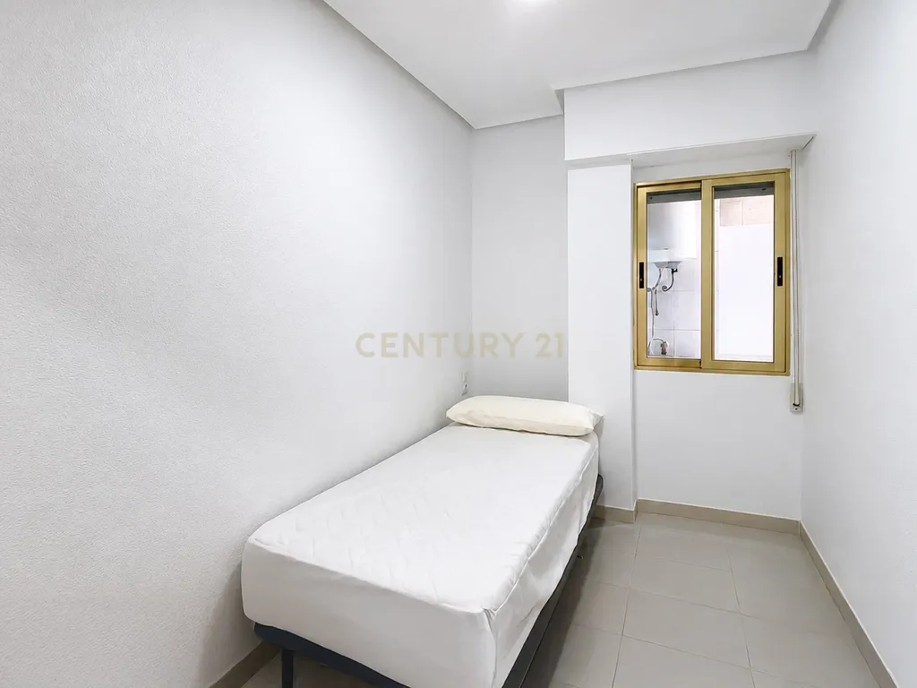 Apartamento com terraço e vista mar a apenas 80 metros da praia de La Mata - Image 22