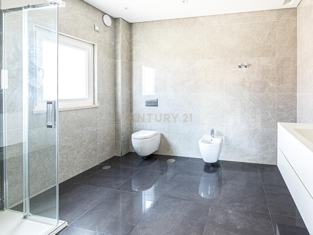 Moradia T6 de Luxo - 924 m² - Piscina - São Pedro da Cadeira - Nova - Image 31