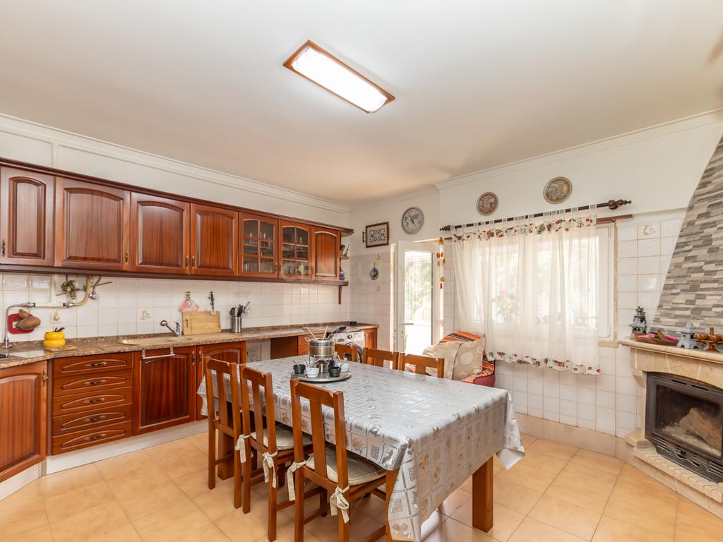 T3 + T1  com Garagem e Logradouro em Corroios, Seixal, Setúbal - Image 27