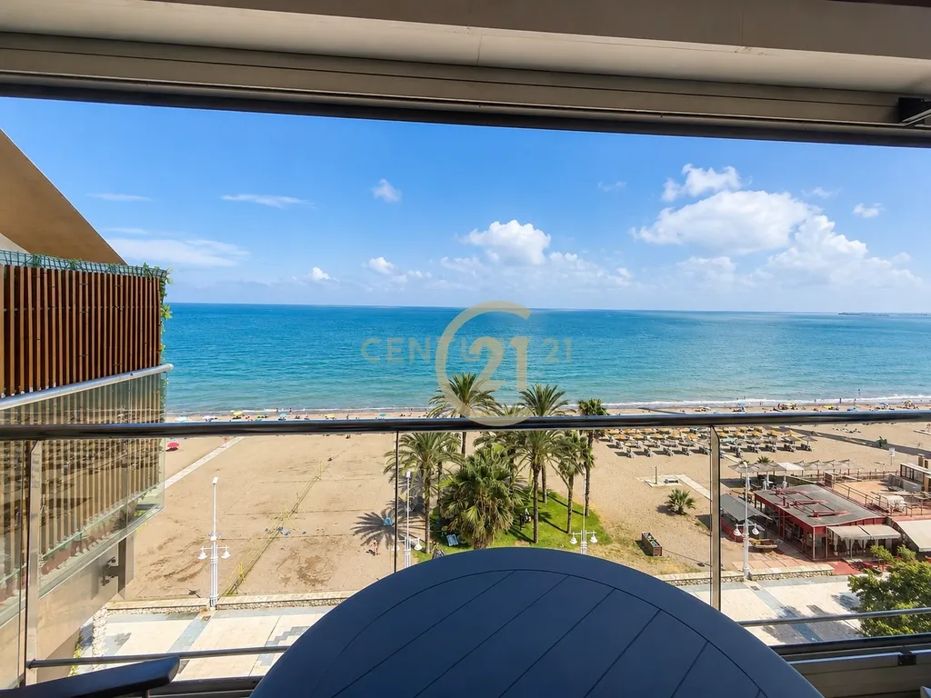 Apartamento em Primeira Linha de Praia com Vistas Frontais para o Mar – 3 Quartos, Garagem e Arrecadação - Image 39