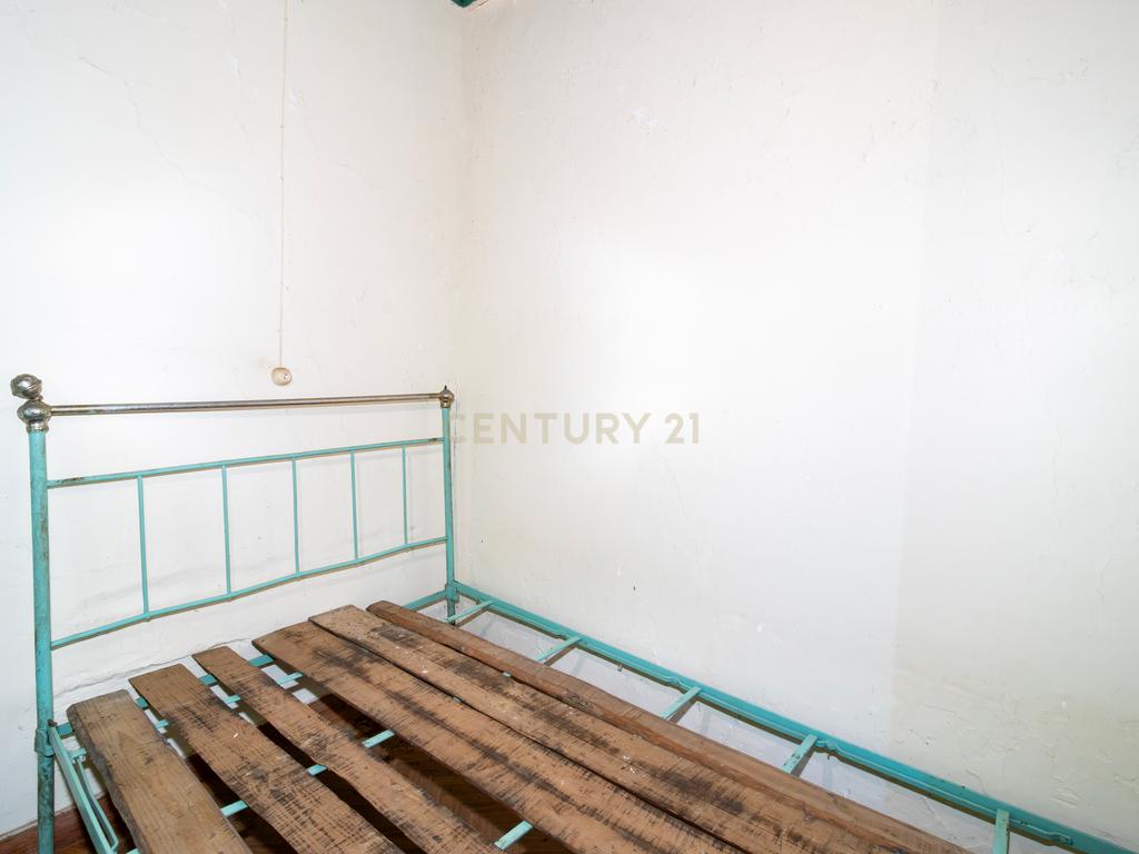 Moradia T2 para reconstrução em Casais da Abadia, Caxarias, Ourém - Image 11