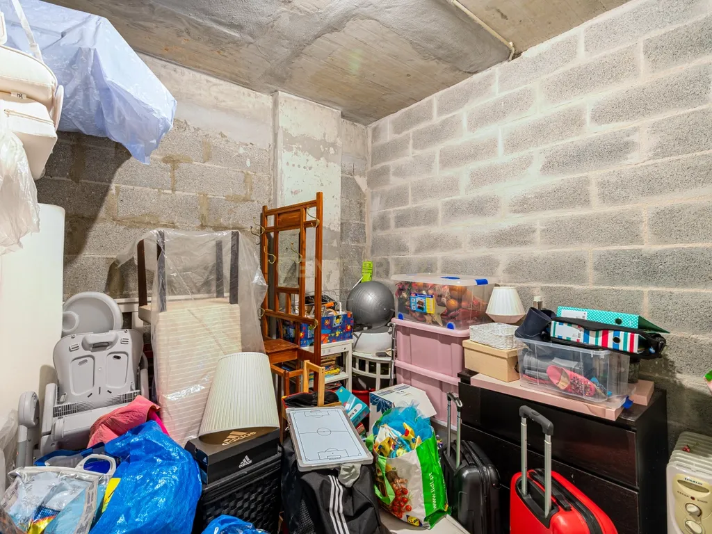 Apartamento T3 Remodelado na Horta dos Vimes - Viva com Conforto e Qualidade em Alenquer. - Image 37