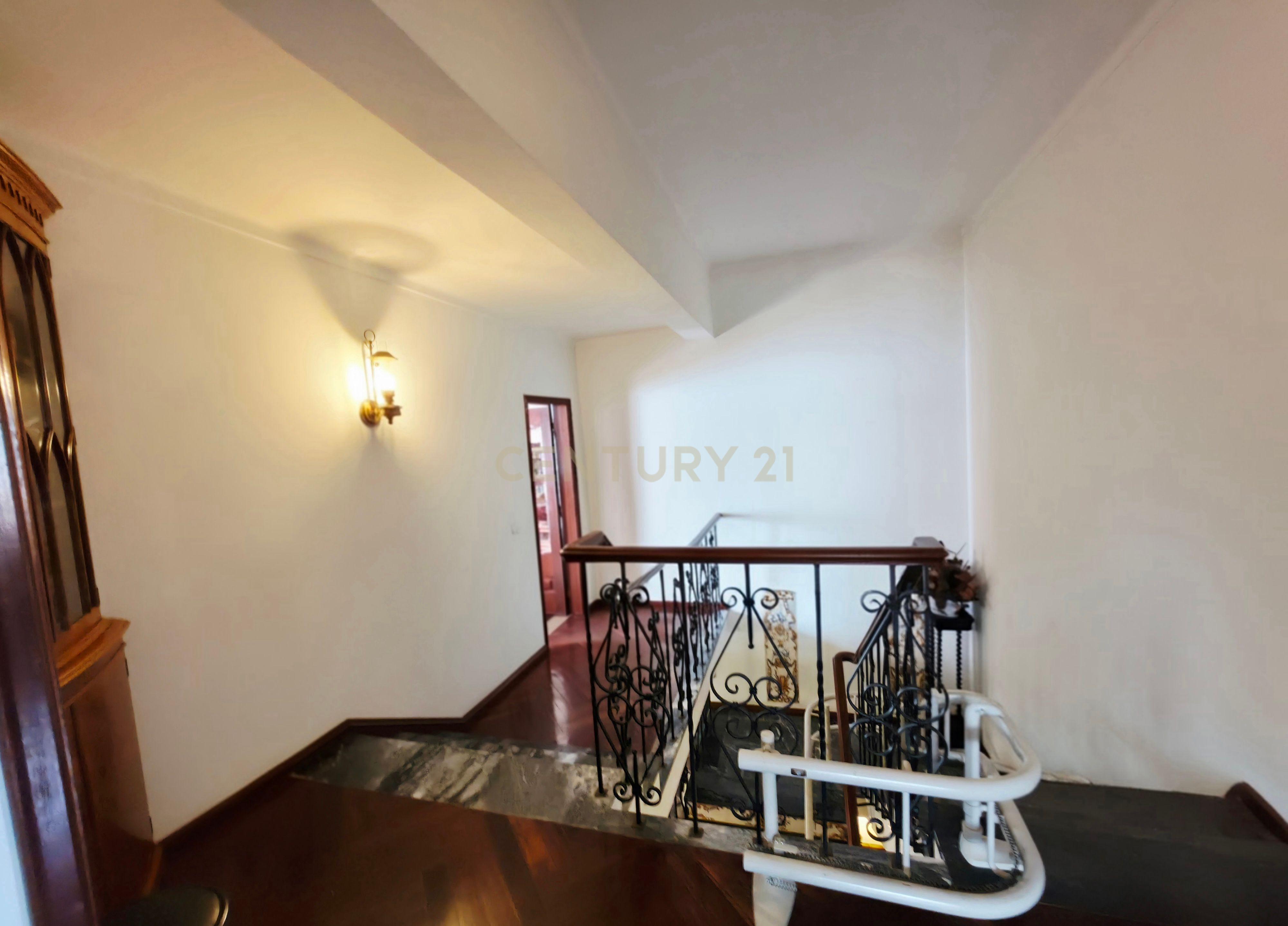 Moradia T6+ à venda em Nossa Senhora de Fátima, Entroncamento — foto 16