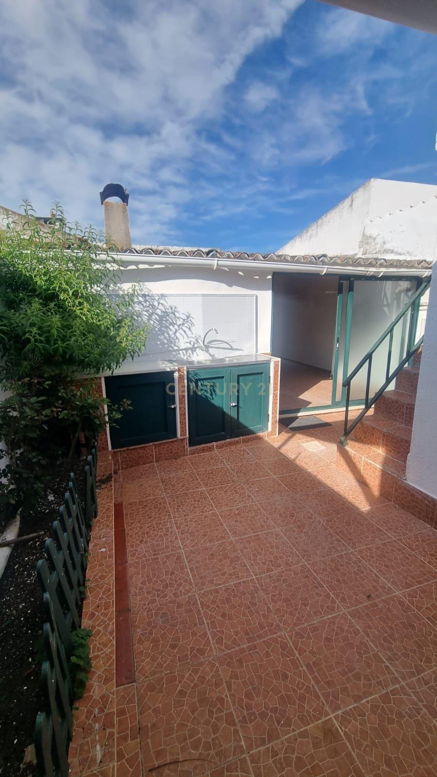 Fotografia 4 de Moradia  em Montoito bom estado de conservação pronta habitar