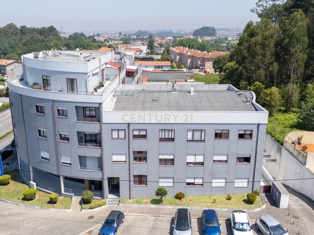 Apartamento T1 em Vila Nova de Gaia, com lugar de garagem - Image 25