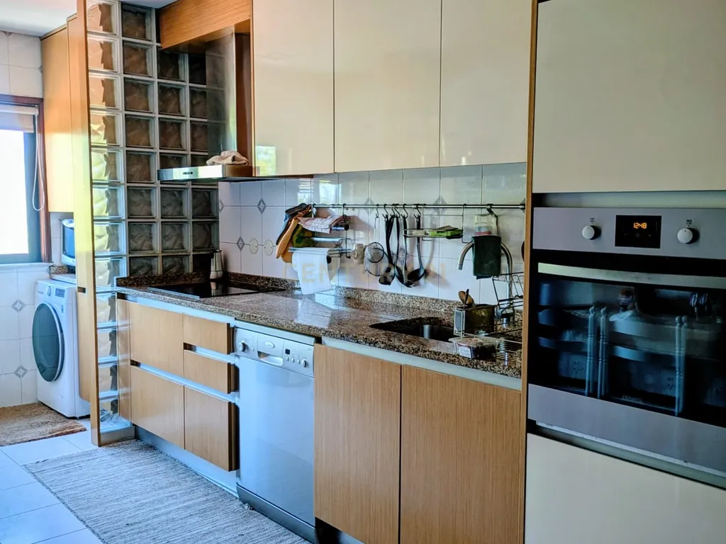 Apartamento T3 em Oiã - Image 7