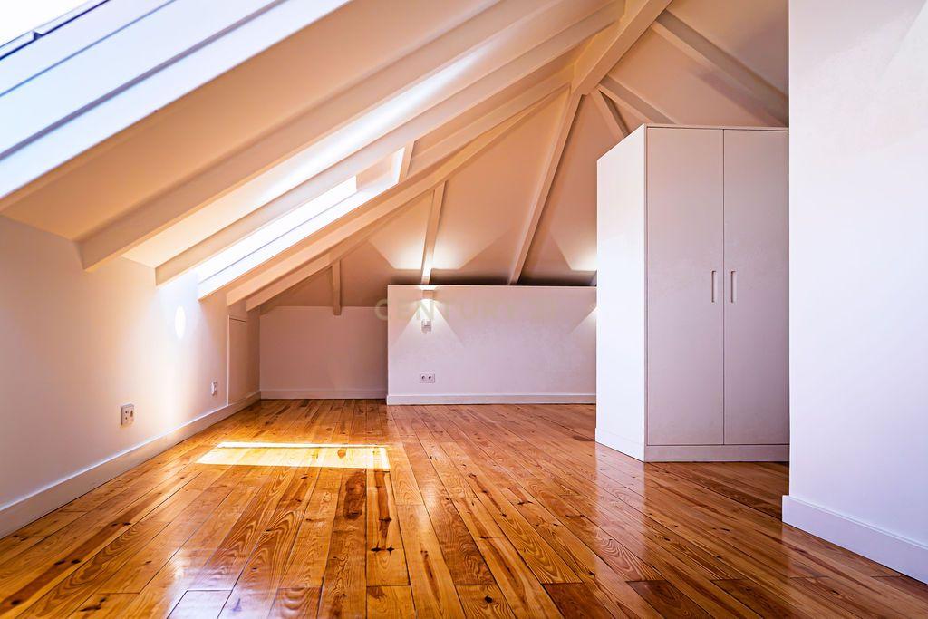 Apartamento T3 à venda em Mina de Água, Amadora — foto 30