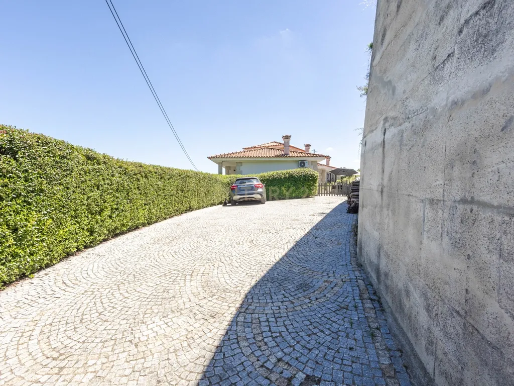Casa T3 em Valadares, Baião - Oportunidade Única! - Image 8